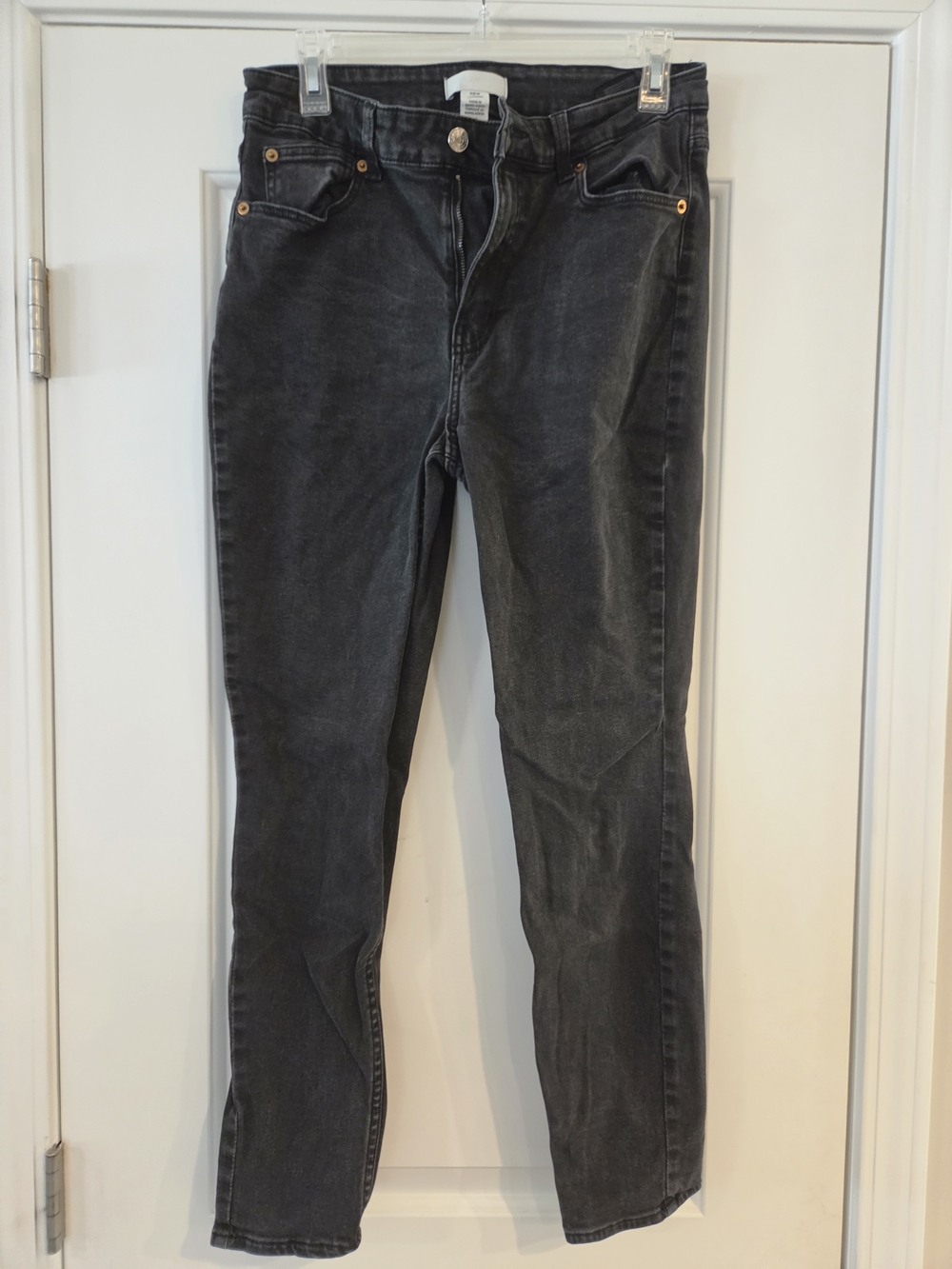 H&M Black Skinny High-Rise Ankle Crop Black Wash Jeans